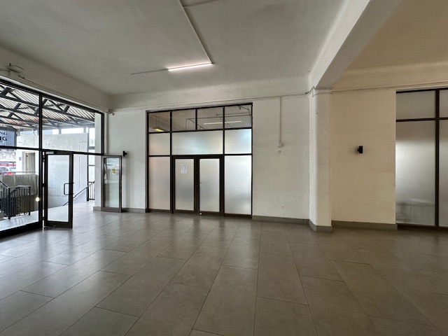 To Let commercial Property for Rent in Woodstock Western Cape